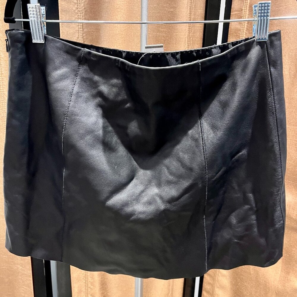 SCOOP NYC mini leather skirt - NWT